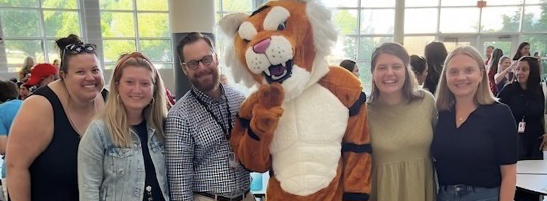RHS Tiger with 2022 Teachers